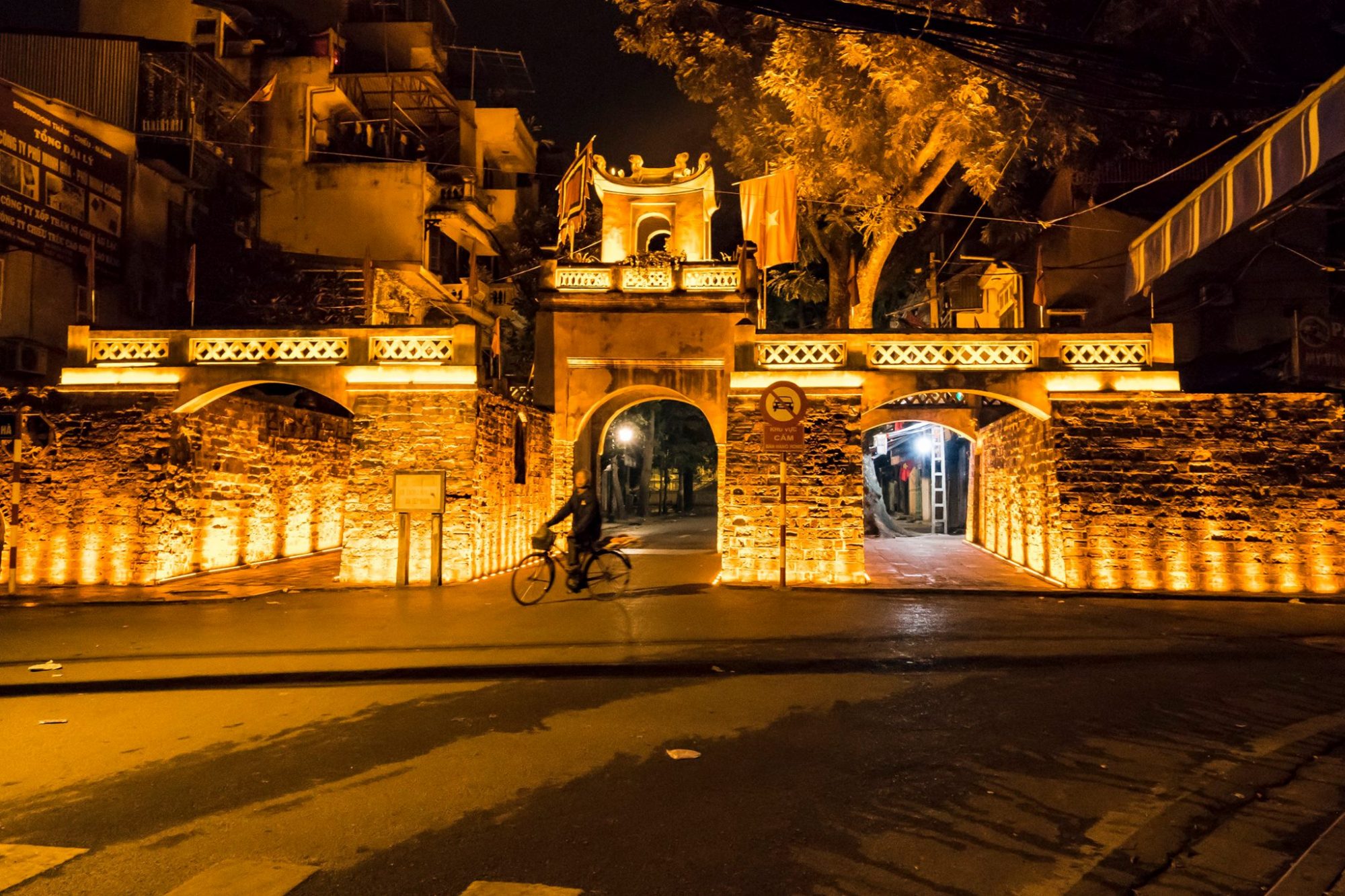 Chiếu sáng trang trí đô thị