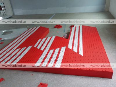 Lắp đặt Logo trên nóc tòa nhà cao tầng