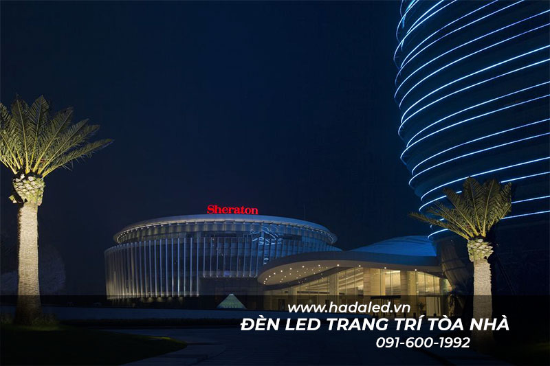 Đèn LED chạy viền gắn quanh tòa nhà