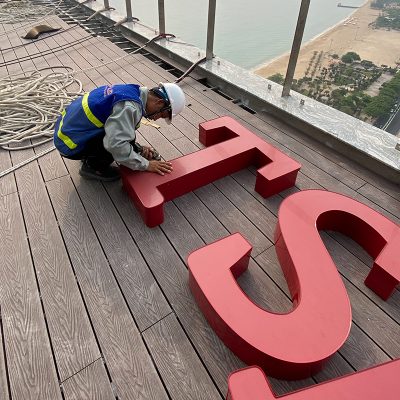 sản xuất và lắp đặt biển chỉ dẫn Marvella Nha Trang