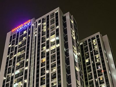 biển quảng cáo tòa nhà Hoàng Huy Grand Tower