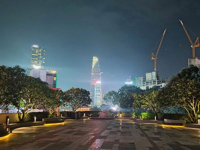 Đèn Bollard sân vườn