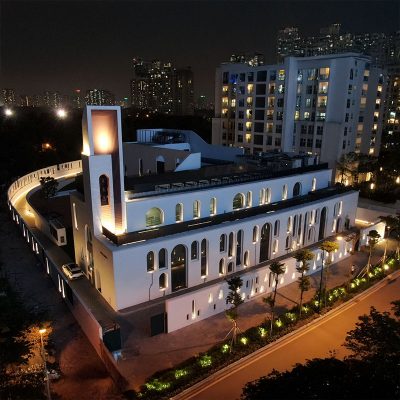 Thi công đèn Led chiếu sáng kiến trúc mặt tiền